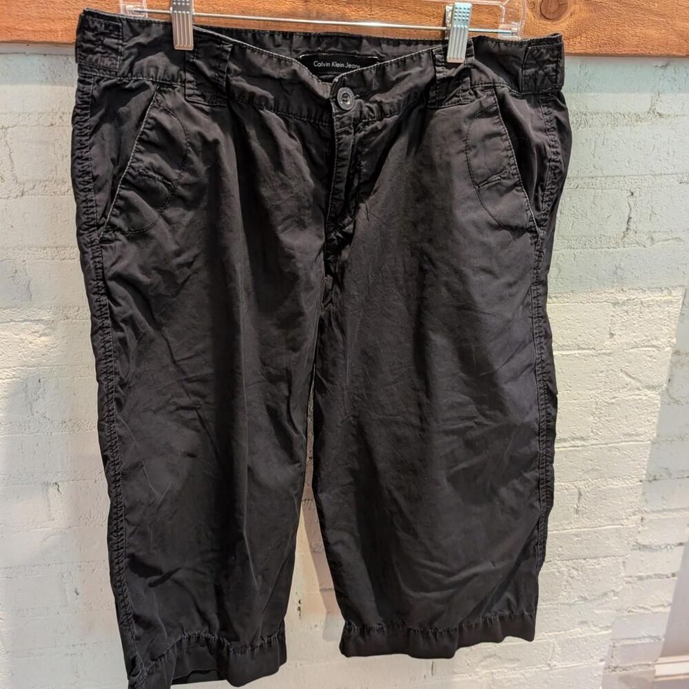 Calvin Klein Jeans Black Capri Pants